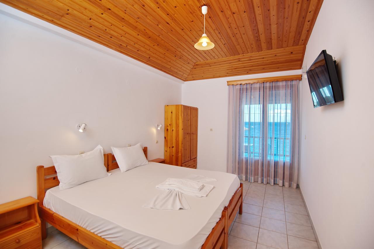 Отель Ostria Патитири Экстерьер фото